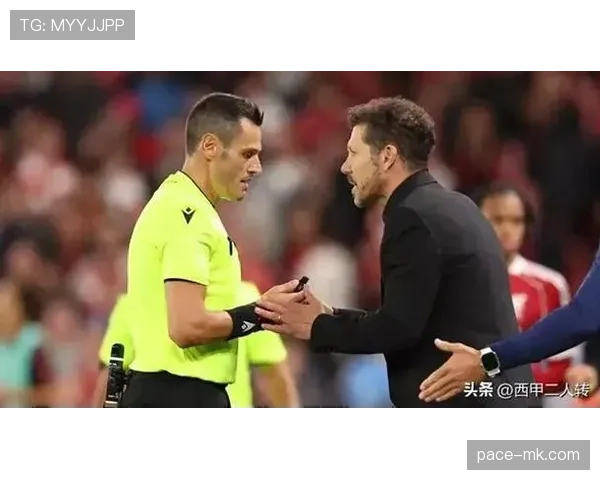 西蒙尼防守哲学再现:球队以坚韧与团队协作撕破对手防线 西蒙尼防守哲学再现:球队以坚韧与团队协作撕破对手防线