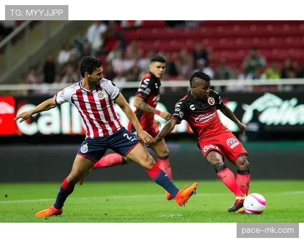 博斯克球队管理风格与战术体系解析